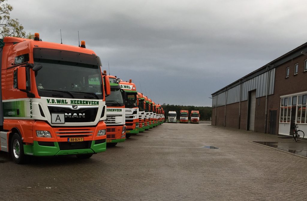 Van Der Wal Transport Heerenveen – Koel, Containers En Kippentransport